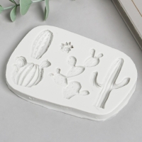 Молд силикон "Кактусы" 5 предметов 1х8х11,2 см Молд силикон "Кактусы" 5 предметов 1х8х11,2 см