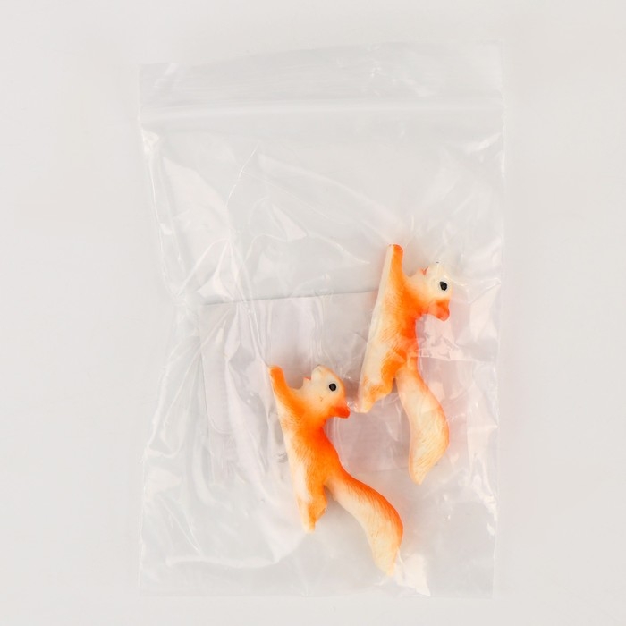 Миниатюра кукольная &laquo;Шустрая белочка&raquo;, набор 2 шт., размер 1 шт. &mdash; 5 &times; 1 &times; 2 см