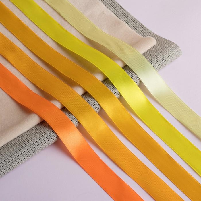 Набор атласных лент, 5 шт, размер 1 ленты: 20 мм × 23 ± 1 м, цвет жёлтый спектр Набор атласных лент, 5 шт, размер 1 ленты: 20 мм × 23 ± 1 м, цвет жёлтый спектр