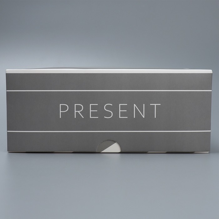 Коробка для капкейков и бенто-торта, кондитерская упаковка &laquo;Present&raquo;, 25 х 25 х 10 см