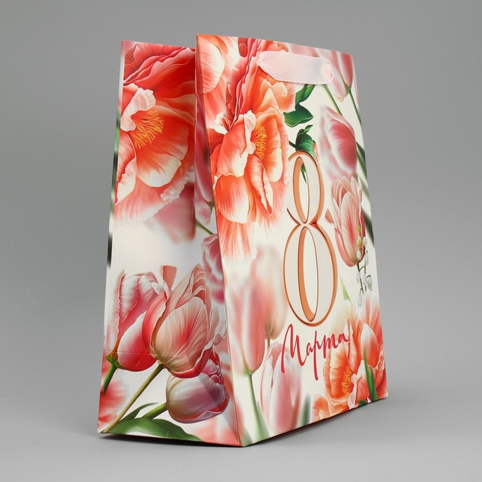 Пакет подарочный ламинированный, упаковка, &laquo;С 8 марта&raquo;, цветы, ML 23 х 27 х 11.5 см
