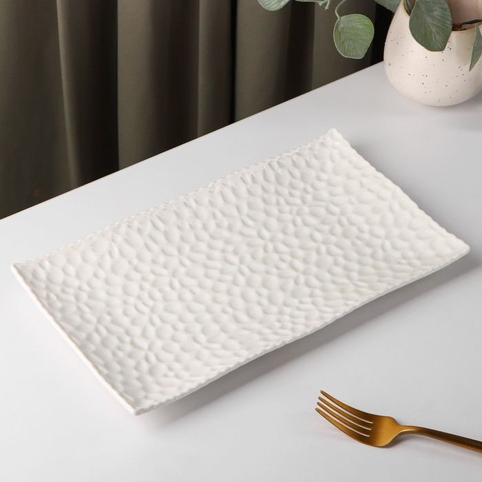 Блюдо керамическое сервировочное «Воздушность», 30,5×17 см, цвет белый Блюдо керамическое сервировочное «Воздушность», 30,5×17 см, цвет белый