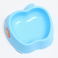 Миска пластиковая фигурная 17,5 х 17,5 х 5,5 см, голубая Миска пластиковая фигурная 17,5 х 17,5 х 5,5 см, голубая