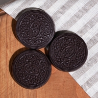 Муляж "Печенье шоколадное" набор 3шт, 4х4х1,5см Муляж "Печенье шоколадное" набор 3шт, 4х4х1,5см