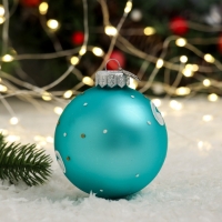 Шар "Емеля на печи", 80 мм., в подарочной упаковке Шар "Емеля на печи", 80 мм., в подарочной упаковке