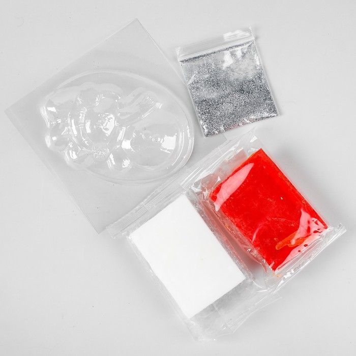 Мыло с блёстками фигурное «Новый год. Снежное чудо» Мыло с блёстками фигурное «Новый год. Снежное чудо»