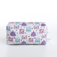 Косметичка на молнии, цвет белый/разноцветный Косметичка на молнии, цвет белый/разноцветный