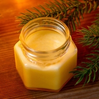 Набор &laquo;Крепкого здоровья&raquo;: травяной чай 20 г. и крем-мед 120 г.