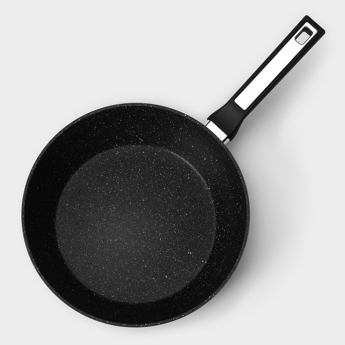 Сковорода Magistro Warrior, d=26 см, h=7 см, антипригарное покрытие, индукция, цвет чёрный