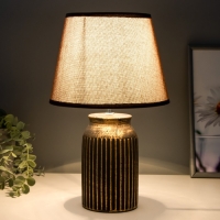 Настольная лампа "Инести" Е14 40Вт черно-золотой 22х22х36 см RISALUX Настольная лампа "Инести" Е14 40Вт черно-золотой 22х22х36 см RISALUX