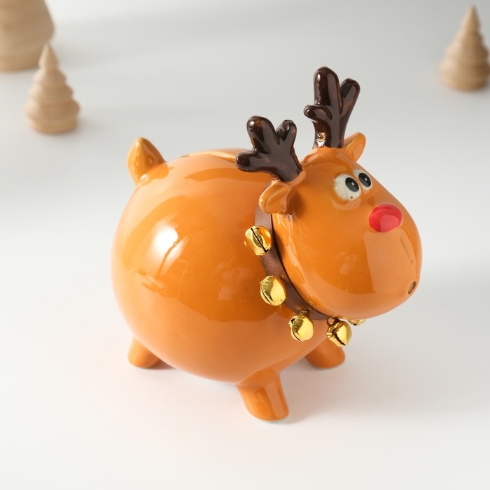 Копилка керамика "Поющий олень, в ошейнике с колокольчиками" 9,8х14х15,1 см
