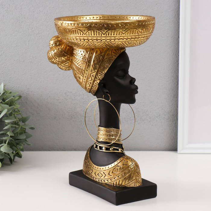 Сувенир полистоун подставка Сувенир полистоун подставка "Африканка с золотой тарелкой на голове" 30х17х17 см