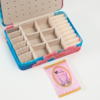 Шкатулка кожзам для украшений "Девушка с розовым пионом" 11х16х5,5 см Шкатулка кожзам для украшений "Девушка с розовым пионом" 11х16х5,5 см