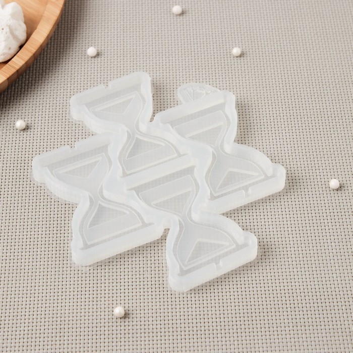 Силиконовый молд для леденцов и шоколада «Песочные часы», цвет прозрачный Силиконовый молд для леденцов и шоколада «Песочные часы», цвет прозрачный