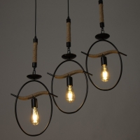 Светильник BayerLux "Киотт" 3хЕ27 черный 28х10х63см Светильник BayerLux "Киотт" 3хЕ27 черный 28х10х63см