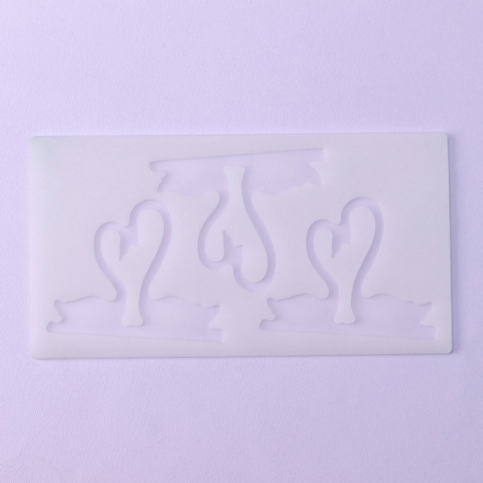 Форма для шоколада &laquo;Пара лебедей&raquo;, силикон, 3 ячейки, 20&times;10,5&times;0,3 см, цвет прозрачный