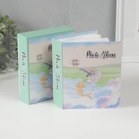 Фотоальбом на 40 фото 10х15 см "Девочка и карп" в коробке 17х14х4,5 см Фотоальбом на 40 фото 10х15 см "Девочка и карп" в коробке 17х14х4,5 см