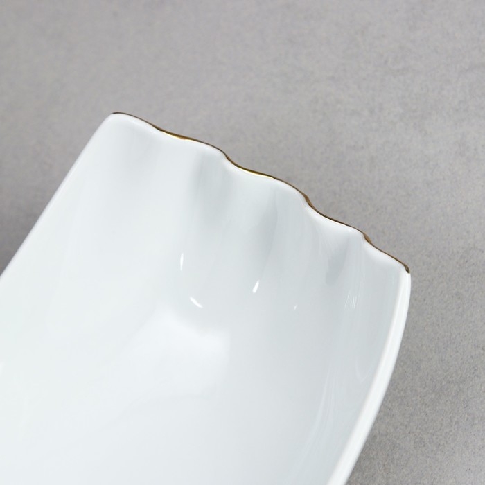 Набор пиал, 3 предмета, малые, золотая обводка, фарфор, Иран Набор пиал, 3 предмета, малые, золотая обводка, фарфор, Иран