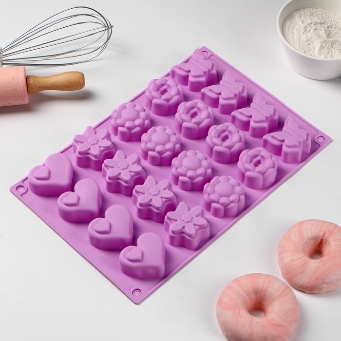 Форма для выпечки Доляна «Сердце, бабочка, цветок», силикон, 29,8×19,7 см, 20 ячеек, цвет МИКС Форма для выпечки Доляна «Сердце, бабочка, цветок», силикон, 29,8×19,7 см, 20 ячеек, цвет МИКС