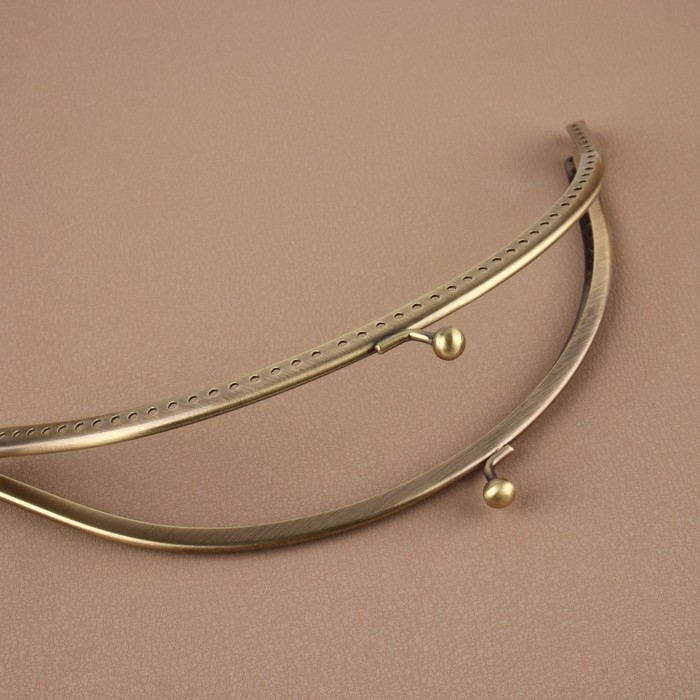 Фермуар пришивной &laquo;Полукруг&raquo;, 20 &times; 9 см, цвет бронзовый