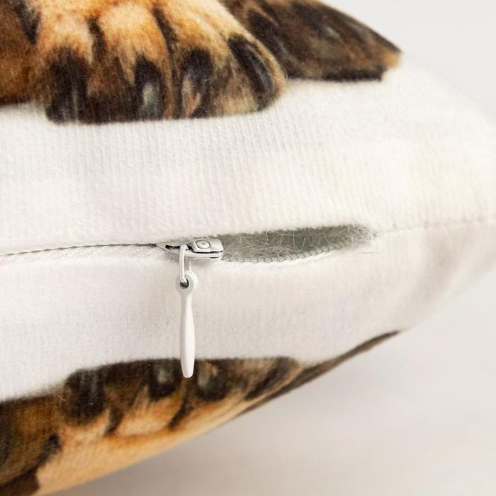 Подушка декоративная Этель &laquo;Мопс&raquo; 29х40 см, велюр, 100% п/э