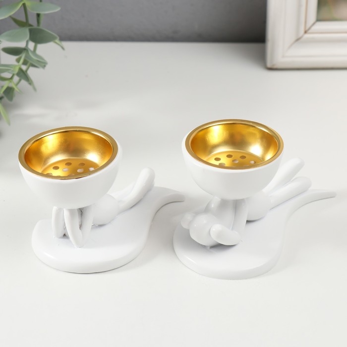 Подставка под благовония полистоун Подставка под благовония полистоун "Человечек лежит" белый 6,1х6,3х10,7 см