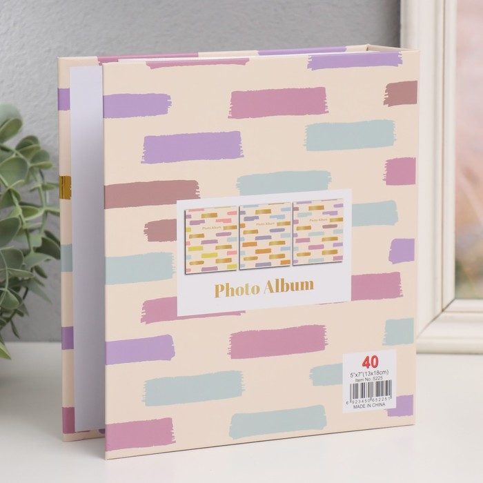 Фотоальбом на 100 фото 13х18 см "Яркие мазки" в коробке МИКС 5,5х18х20 см