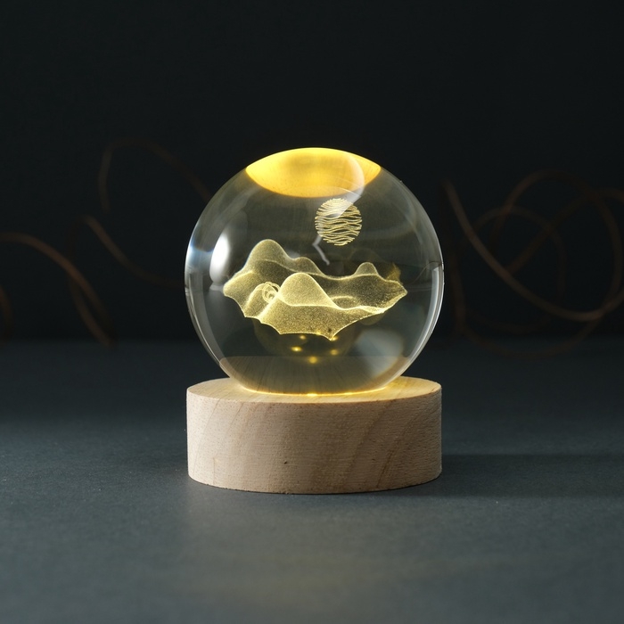 Сувенир стекло подсветка Сувенир стекло подсветка "Шар. Геометрия Горы" d=6 см подставка дерево, USB