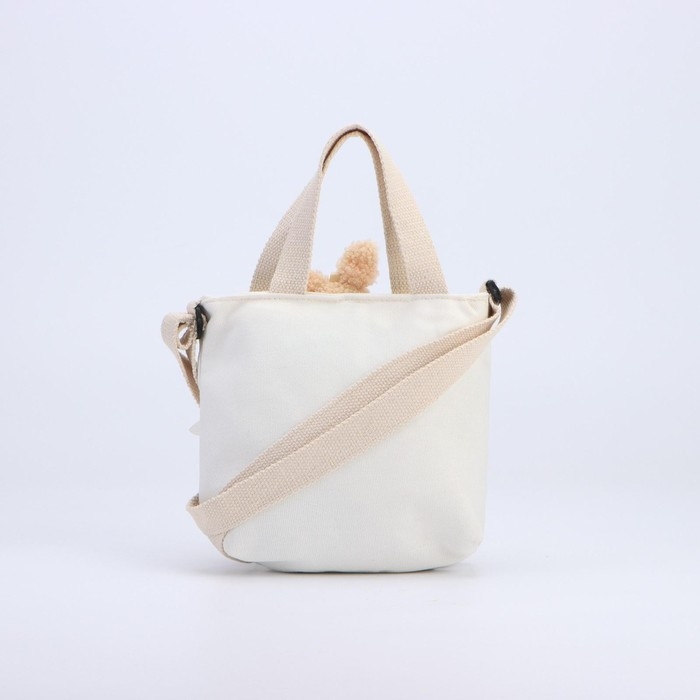 Сумка детская с игрушкой, цвет белый, 18х7х17 см Сумка детская с игрушкой, цвет белый, 18х7х17 см