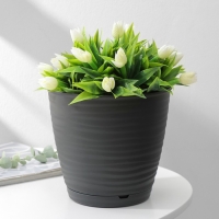 Горшок для цветов с поддоном Saffron, 2,6 л, d=17,6 см, h=16,2 см, пластиковый, цвет чёрный Горшок для цветов с поддоном Saffron, 2,6 л, d=17,6 см, h=16,2 см, пластиковый, цвет чёрный