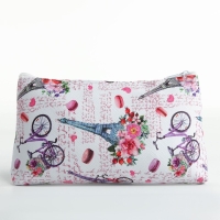 Косметичка на молнии, цвет белый/разноцветный Косметичка на молнии, цвет белый/разноцветный