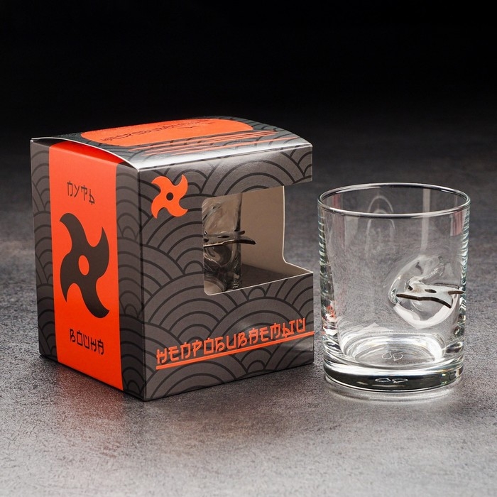 Стакан Стакан "Непробиваемый. Путь воина", с сюрикеном, для виски, 250 мл