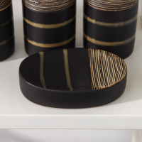 Набор аксессуаров для ванной комнаты Доляна «Классика», 4 предмета (дозатор 300 мл, мыльница, 2 стакана), цвет чёрный Набор аксессуаров для ванной комнаты Доляна «Классика», 4 предмета (дозатор 300 мл, мыльница, 2 стакана), цвет чёрный