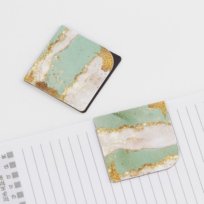 Подарочный набор: &laquo;Учителю: Лучший Учитель&raquo; блокнот А6, 60 листов и магнитные закладки 2 шт.