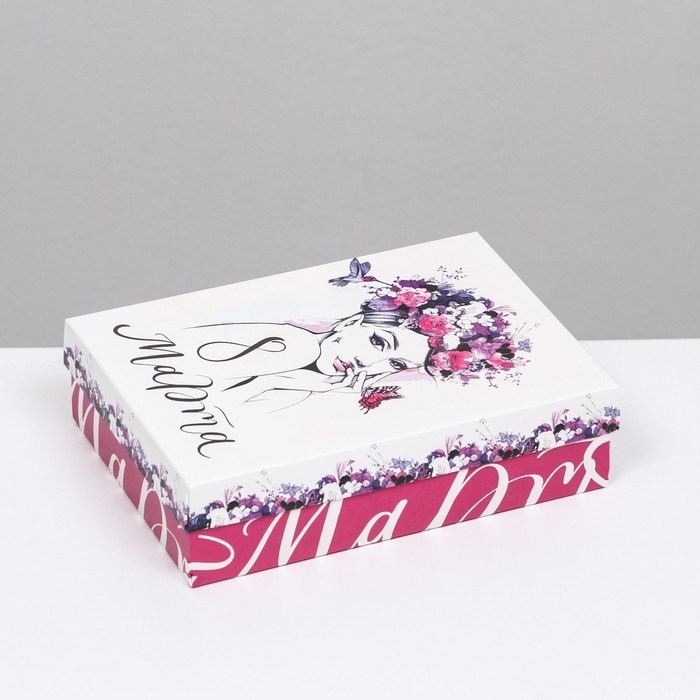 Подарочная коробка "8 марта с девушкой", 21 х 15 х 5,7 см