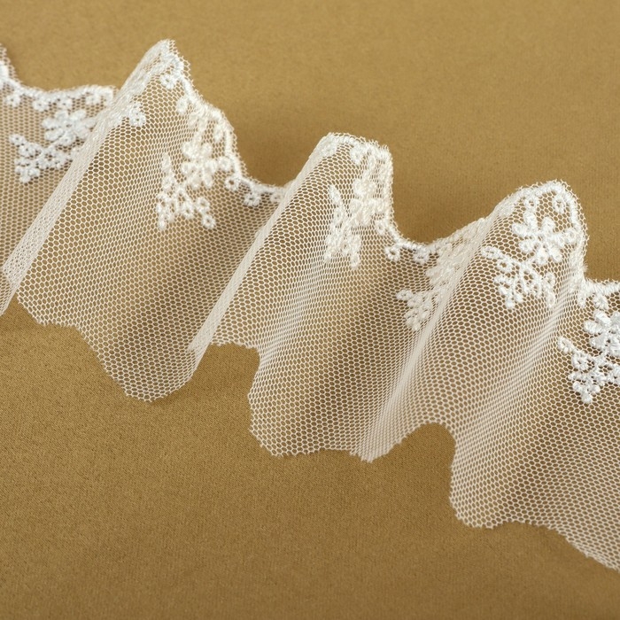 Кружево на сетке, 65 мм &times; 9 &plusmn; 0,5 м, цвет белый