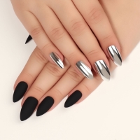 Накладные ногти, 12 шт, с клеевыми пластинами, форма миндаль, матовые/хромированные, чёрные, серебристые Накладные ногти, 12 шт, с клеевыми пластинами, форма миндаль, матовые/хромированные, чёрные, серебристые