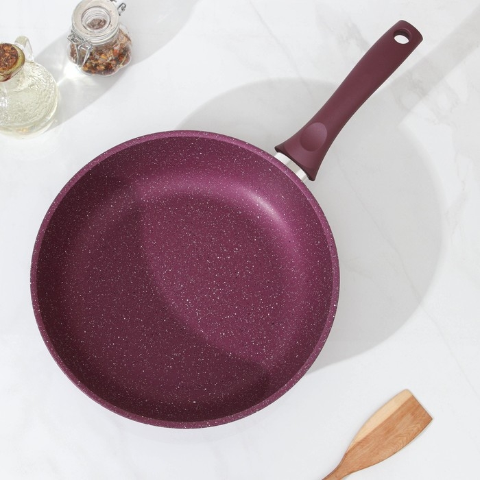 Сковорода Trendy style, d=26 см, пластиковая ручка, антипригарное покрытие, цвет фиолетовый Сковорода Trendy style, d=26 см, пластиковая ручка, антипригарное покрытие, цвет фиолетовый