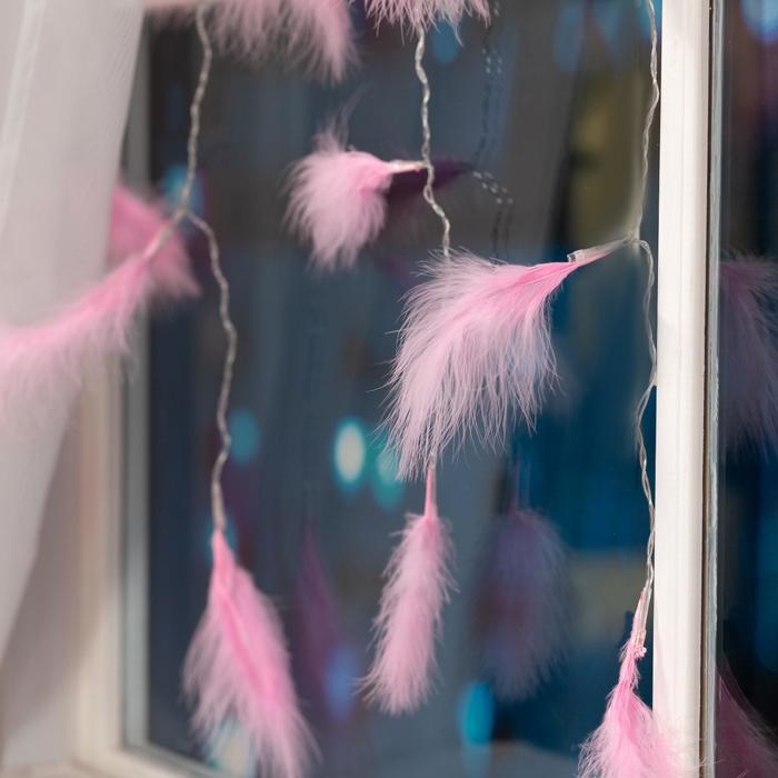 Гирлянда &laquo;Занавес&raquo; 3 &times; 1.4 м с насадками &laquo;Перья&raquo;, IP20, прозрачная нить, 80 LED, свечение розовое, 8 режимов, 220 В