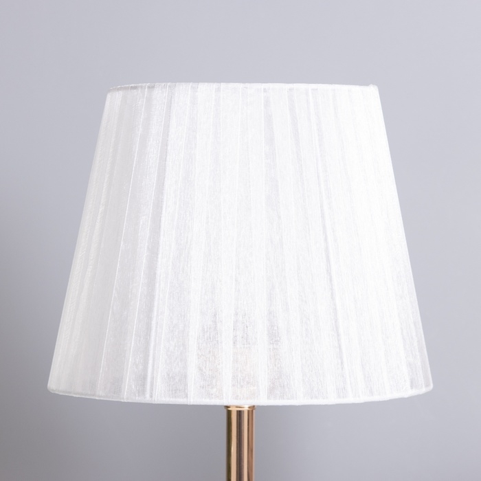 Лампа настольная Лампа настольная "Клаудия" 1х40Вт Е27 1х5Вт LED белый/прозрачный 21х21х34см