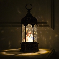 Светодиодная фигура &laquo;Фонарь со снеговиками&raquo; 13 &times; 28.5 &times; 12 см, пластик, батарейки ААх3 (не в комплекте), USB, свечение тёплое белое