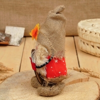 Оберег-домовой "Василек в льняном колпаке, с рублем", 18х11х10см, микс Оберег-домовой "Василек в льняном колпаке, с рублем", 18х11х10см, микс