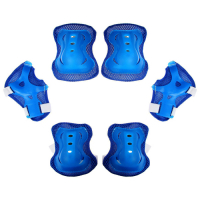 Защита роликовая ONLYTOP OT-2020, р. M, цвет синий Защита роликовая ONLYTOP OT-2020, р. M, цвет синий