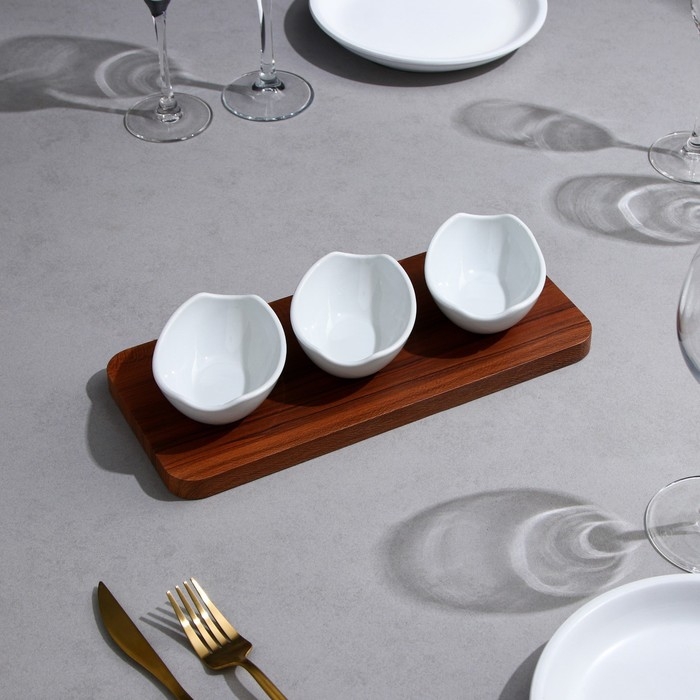 Менажница «Алале», 3 шт:150 мл, деревянное основание, фарфор, Иран Менажница «Алале», 3 шт:150 мл, деревянное основание, фарфор, Иран