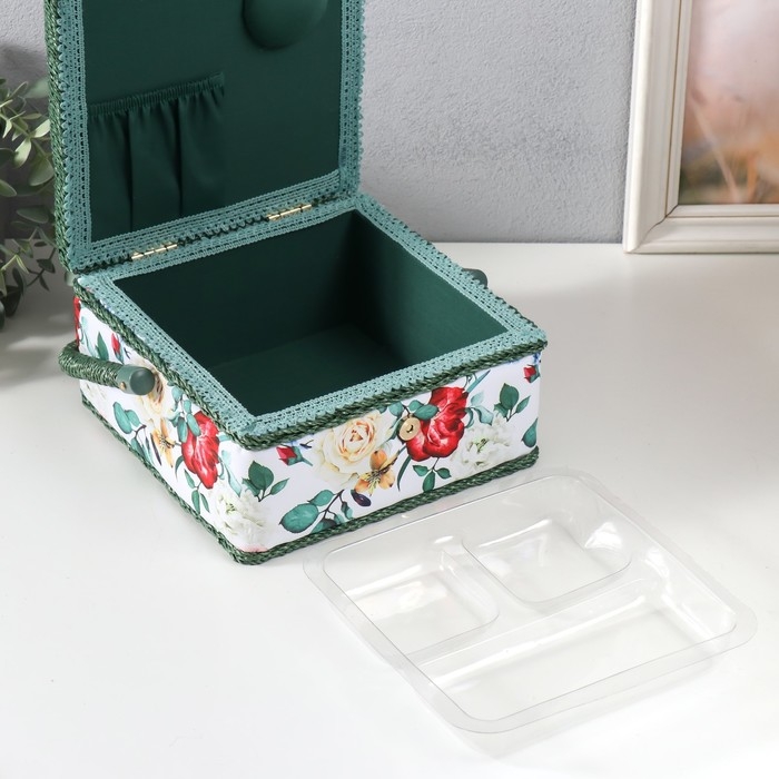 Шкатулка для рукоделия Шкатулка для рукоделия "Садовые цветы" 20х20х11 см