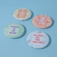 Зеркало складное «Надписи», d = 7,5 см, рисунок МИКС Зеркало складное «Надписи», d = 7,5 см, рисунок МИКС