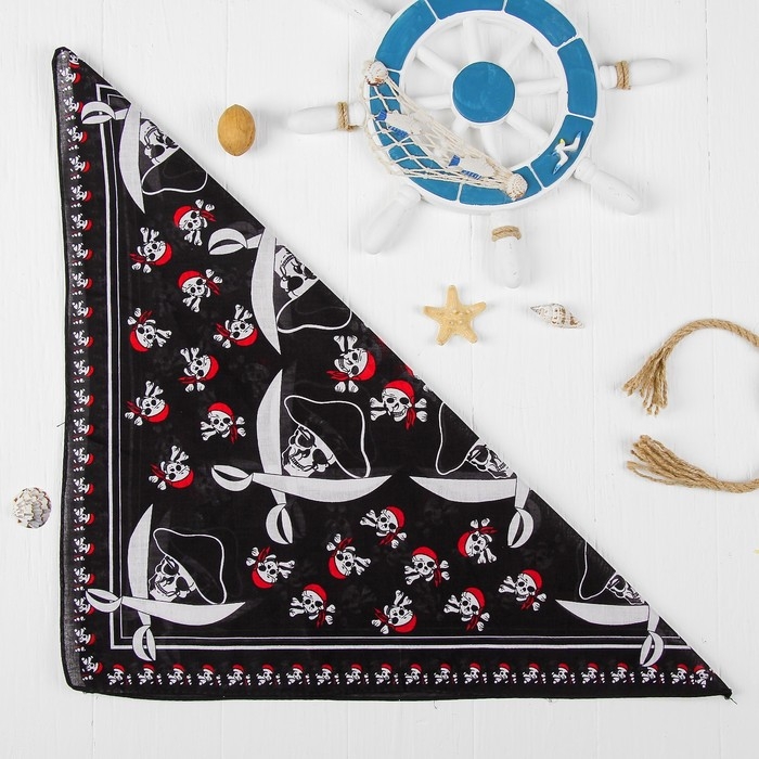Бандана &laquo;Пират в шляпе&raquo;, череп