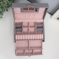 Шкатулка кожзам для украшений сундук "Гладкость. Матовый серый" 11х18х13,7 см Шкатулка кожзам для украшений сундук "Гладкость. Матовый серый" 11х18х13,7 см