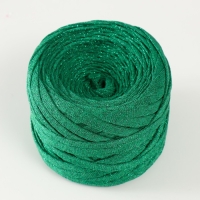Трикотажная пряжа "Риббон" с люрексом 85м/170&plusmn;5 гр (Нефрит, люрекс: Зеленый)