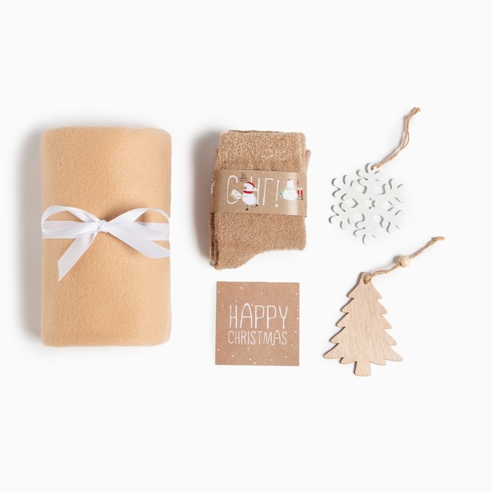 Набор подарочный &laquo;Снеговики&raquo; (плед, носки, 2 игрушки, открытка)